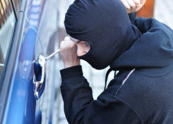 В Волгодонске задержали рецидивиста-потрошителя автомобилей