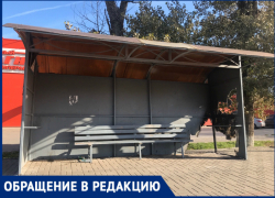 Волгодонцы возмутились состоянием остановки на улице Морской 
