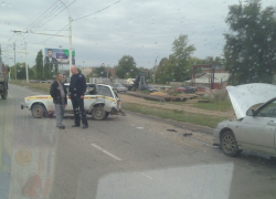 Волгодонские автомобилисты с двух сторон «прессанули» учебную «четверку» — читатель