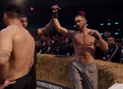 «Волгодонск, встречай с победой»: кулачный боец Александр Северин нокаутировал соперника в Москве