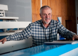 Тренера волгодонских чемпионов Александра Косаря поздравили с 60-летним юбилеем