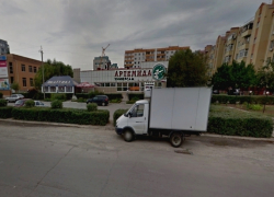 В Волгодонске возле «Артемиды» на В-16 молодой человек напал на полицейского, который пытался разнять пьяную драку