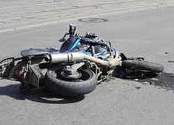 В Волгодонске автомобиль сбил мотоциклиста-подростка