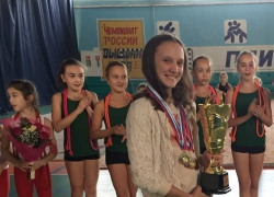 Гимнастка из Волгодонска Анастасия Овчинникова взяла «золото» и «серебро» на всероссийских соревнованиях