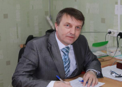 Бурлака возглавил Волгодонской район после 20-летнего руководства Мельникова