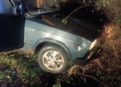 Подросток угнал машину в Волгодонском районе, чтобы подвезти друга