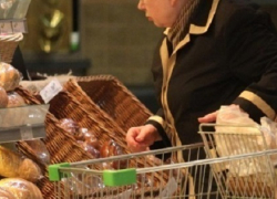 В Волгодонске 57-летняя женщина украла из гипермаркета продукты