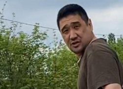 «Ее спас мальчик-герой»: жителя Калмыкии в закрытом режиме осудили за нападение на 19-летнюю девушку в Волгодонске