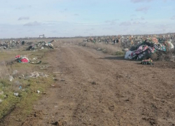 Сотрудника администрации оштрафовали за мусор на кладбище №3 после публикации «Блокнота»