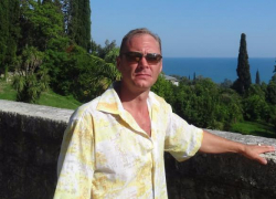 Андрей Подолян отправится в тюрьму за 18 лет на жестокое убийство двух человек на дачах в Волгодонске 