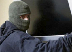 Из частного дома в старой части Волгодонска приезжий вор украл телевизор за 15 000 рублей                                                         