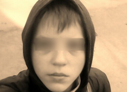 15-летнего волгодонца нашли мертвым во дворе на улице Ленина