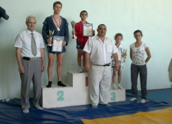 В Волгодонске состоялось открытое первенство и открытый кубок по самбо