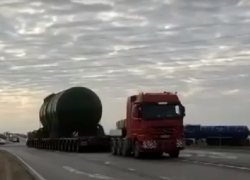 Под Воронежем спустя 5 месяцев простоя возобновил путешествие реактор из Волгодонска