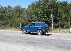 В стельку пьяный волгодонец попытался угнать Ниву своего друга