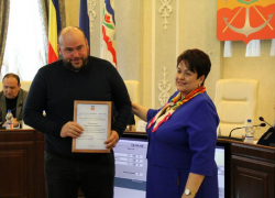 Скучный год в округе №9, или что про депутата Васильченко пишет сайт гордумы