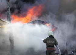 В Волгодонском районе в пожаре сгорел человек