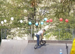 В Волгодонске в новом скейт-парке прошли соревнования по велосипедному мотокроссу 