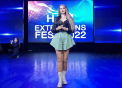 Обучение у чемпионки мира: как стать высококлассным мастером по наращиванию волос  