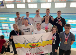 Три десятка медалей завоевали волгодонские пловцы на Чемпионате и Первенстве региона 