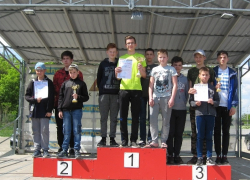 Автомоделисты из Волгодонска показали впечатляющий рейсинг в Азове