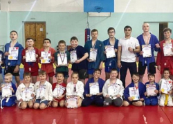 В Волгодонске назвали имена сильнейших самбистов города