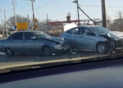 «Приора» и «Солярис» попали в ДТП на Жуковском шоссе