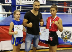 Две девушки из Волгодонска стали победителями в соревнованиях неженского вида спорта 