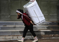 Расчетливая волгодончанка устроила распродажу имущества хозяев арендованной квартиры