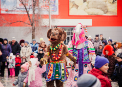 Волгодонцы окунулись в атмосферу народного праздника «Колядки» (ФОТОРЕПОРТАЖ)