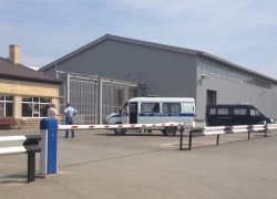 Руководство «Алмаза» официально подтвердило информацию о ЧП, в результате которого сотруднику фирмы отрезало руку