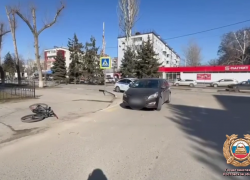 На улице Ленина в Волгодонске под колеса иномарки попал ребенок-велосипедист