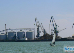 Волгодонск мог остаться без питьевой воды из-за разлива нефтепродуктов