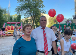 Большой концерт, батуты, сладкие подарки: День города в округе №17 Волгодонска отметили с душой и  размахом 