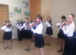 В Волгодонске состоялось открытие художественной выставки «Начало любви и света»