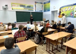 Безопасное лето начинается со школы: инспекторы Волгодонского МУ МВД встретились со школьниками