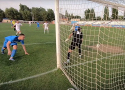 ФК «Волгодонск» потерпел досадное поражение от сборной птицефабрики из поселка у Таганрога