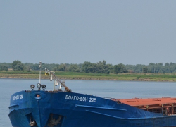 Из-за запоздавших судов продлена навигация на нижнем Дону 