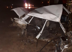 В жуткой аварии под Волгодонском погиб водитель ВАЗа 