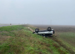 В Зимовниковском районе начинающий водитель устроил ДТП с тяжелыми последствиями