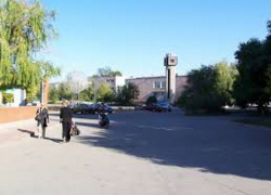 «Особо умные и спешащие» разгоняют  родителей с колясками и гуляющими детьми — читатель