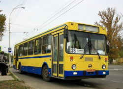 Волгодонским дачникам оставят на зиму только один автобус
