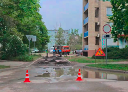 Во дворах на Ленина за поликлиникой делают асфальт
