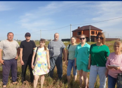 Семь многодетных семей Волгодонска получили земельные сертификаты в прошлом году 