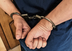 До пяти лет тюрьмы за серию краж грозит 19-летнему волгодонцу