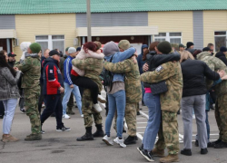 Добро пожаловать домой: сводный отряд росгвардейцев вернулся в Волгодонск из зоны СВО