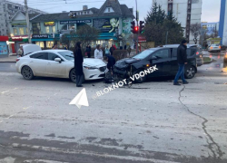 Стали известны подробности ДТП с тремя автомобилями на улице Энтузиастов