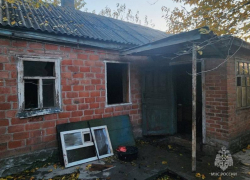 Пожилая женщина погибла при пожаре в Зимовниковском районе