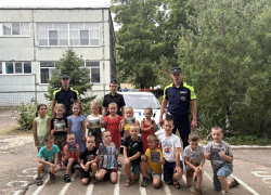 Маленькие «светлячки» большого города: в Волгодонске учат детей быть заметными на дороге