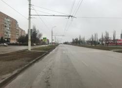 В Волгодонске разыскивают водителя, сбившего 33-летнюю женщину на «зебре» 